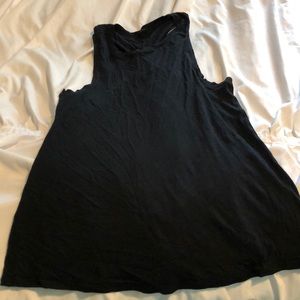 Lululemon twist back tank